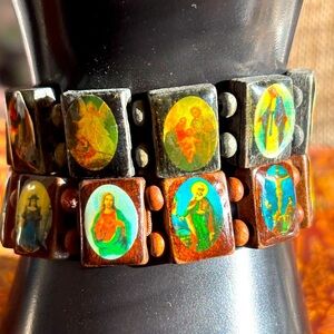 Catholic Saints Bead Bracelet brown plastic  Stretch Religious Icon bundled 2